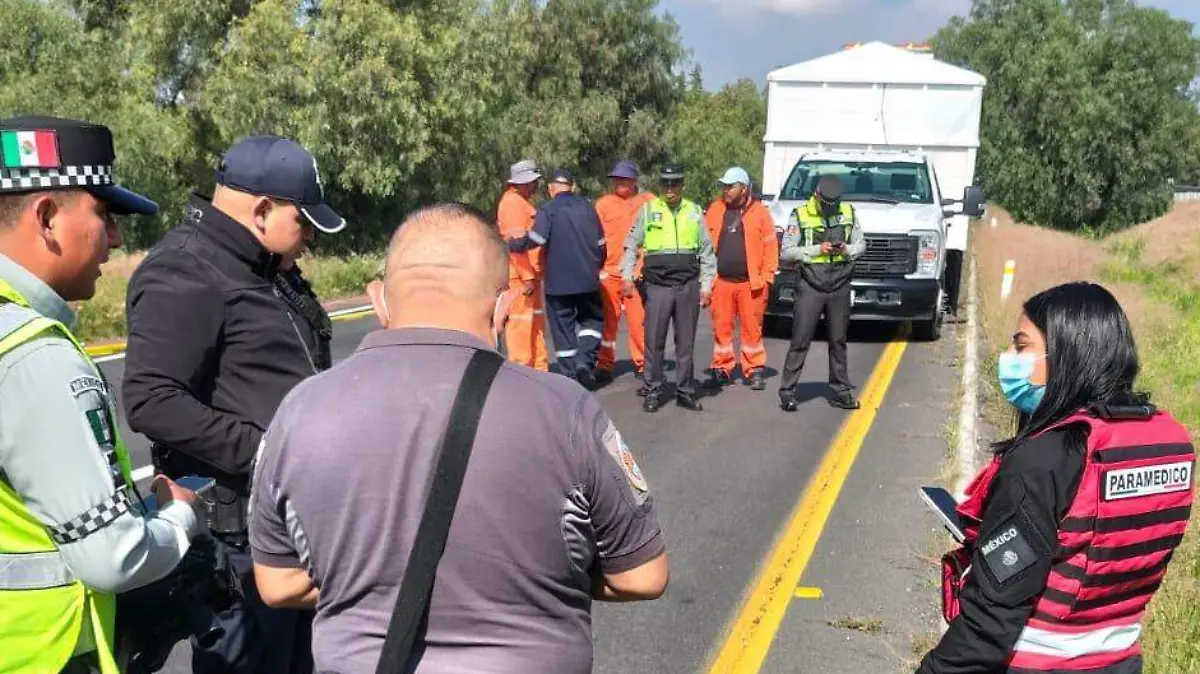 accidente vial acolman CORTESIA
