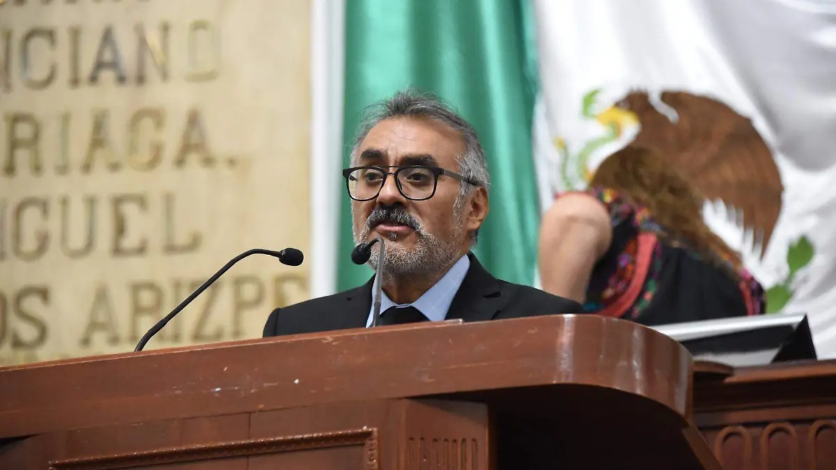 Diputado Alberto Martínez Urincho cortesía del Congreso de la Ciudad de México.