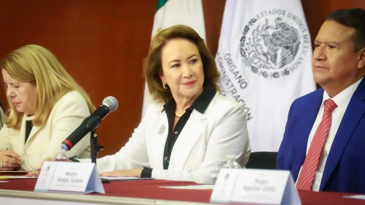 Yasmin Esquivel