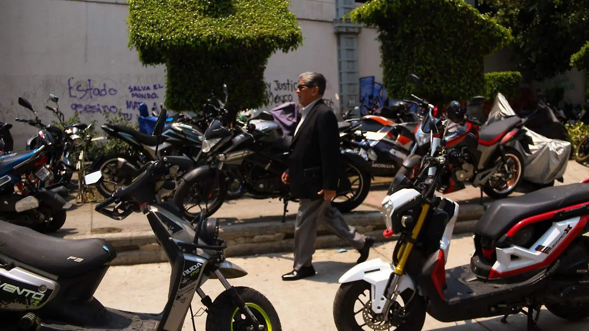 1028915_Estacionamiento de motos en CDMX_web