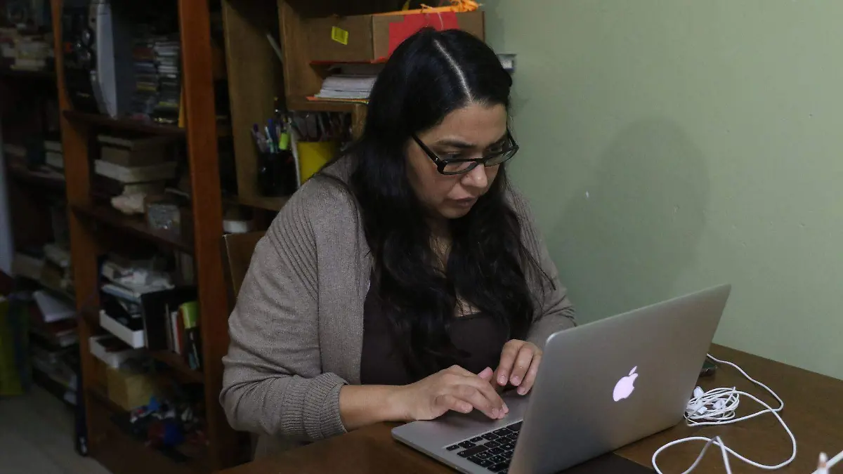 803036_Home Office Mujeres_web