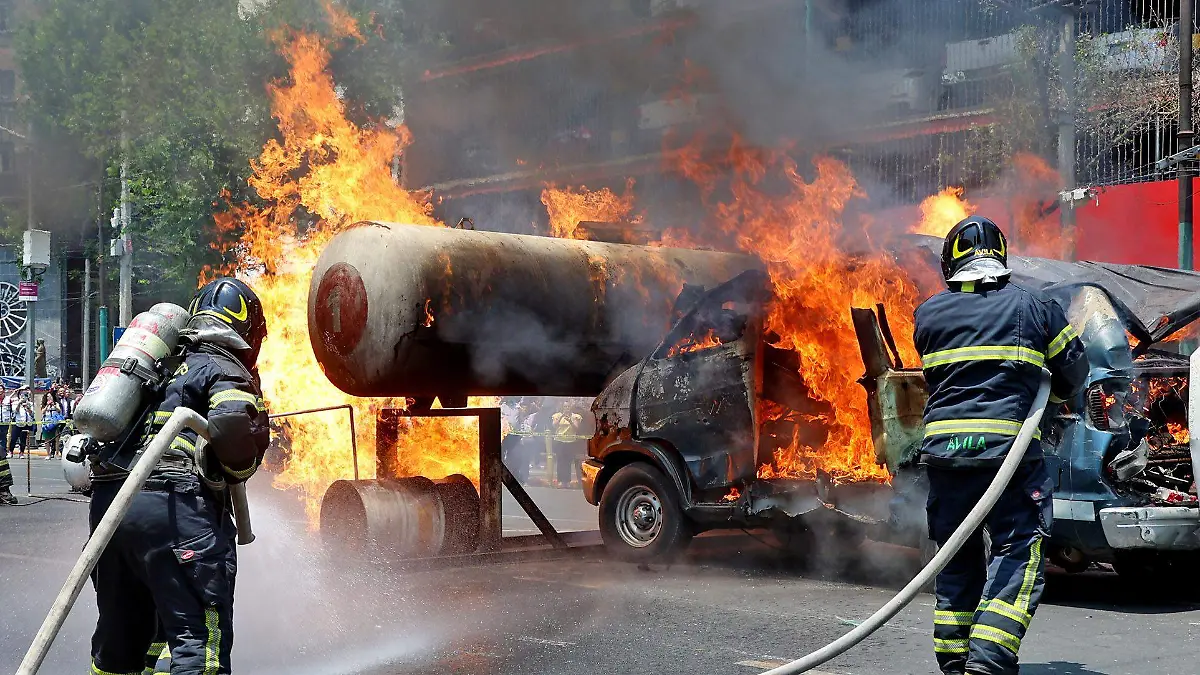 FOTO LUIS BARRERA-2.JPG (1)