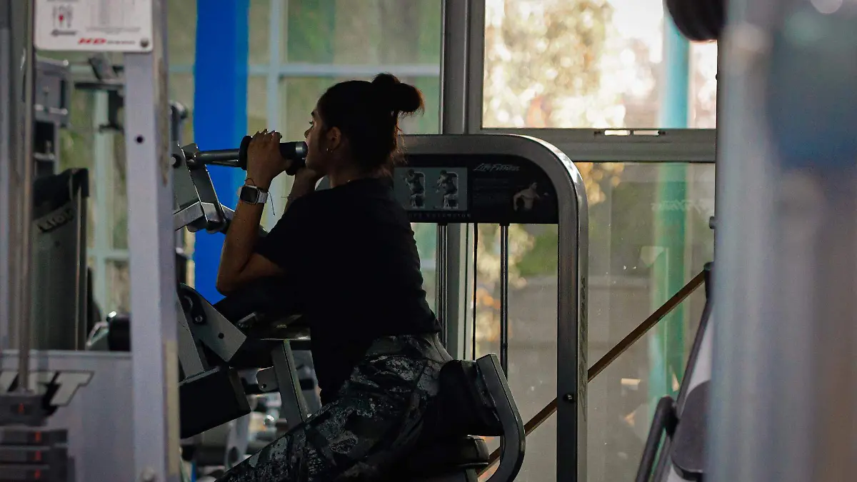 Ciudad Deportiva sin aire acondicionado