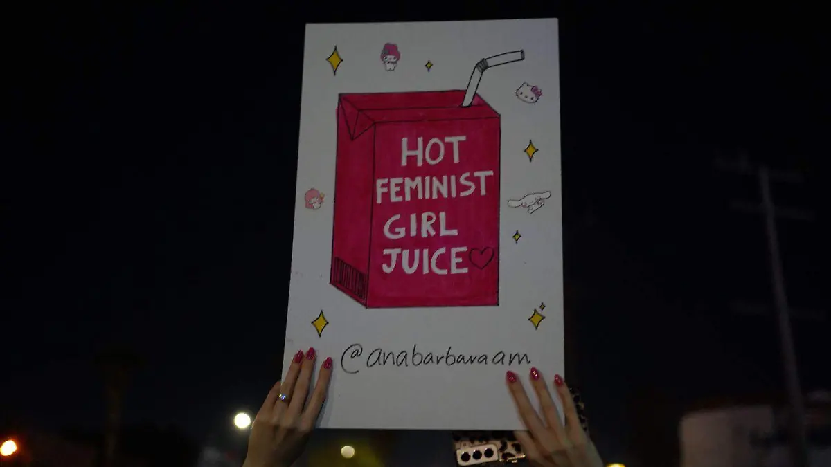 Hot feminist girl juice