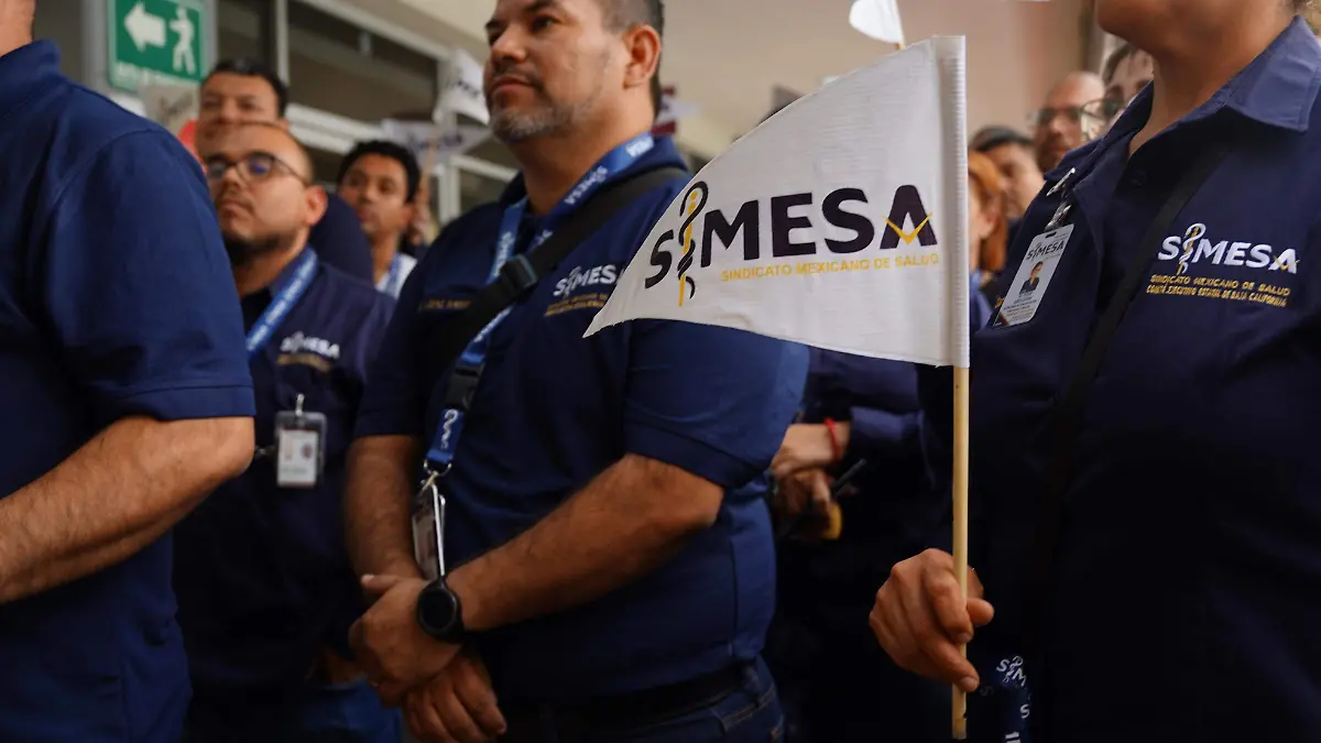 Protestan trabajadores de SIMESA en Poder Ejecutivo