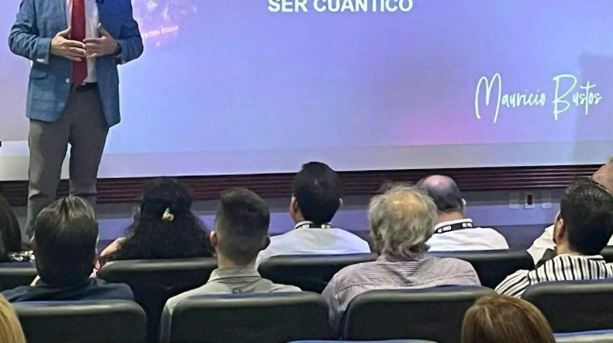 Mauricio Bustos Eguía