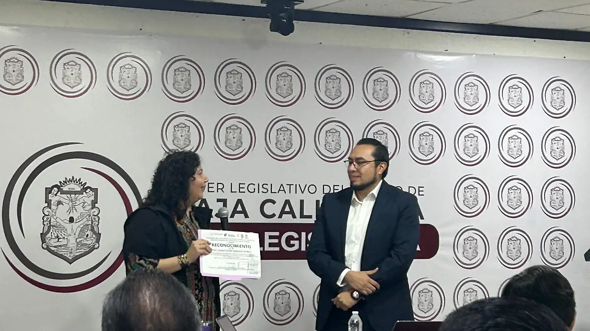 Concluyen capacitación en razón de género en congreso local