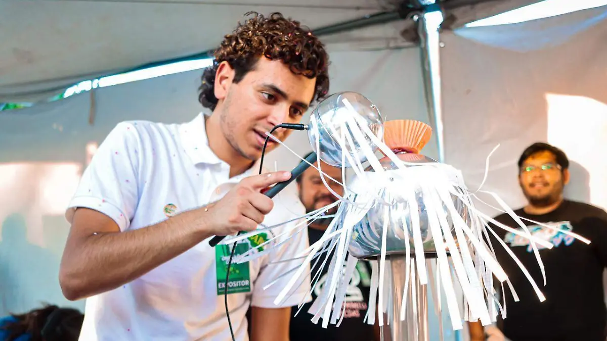 Celebran el día del Orgullo Cimarrón 