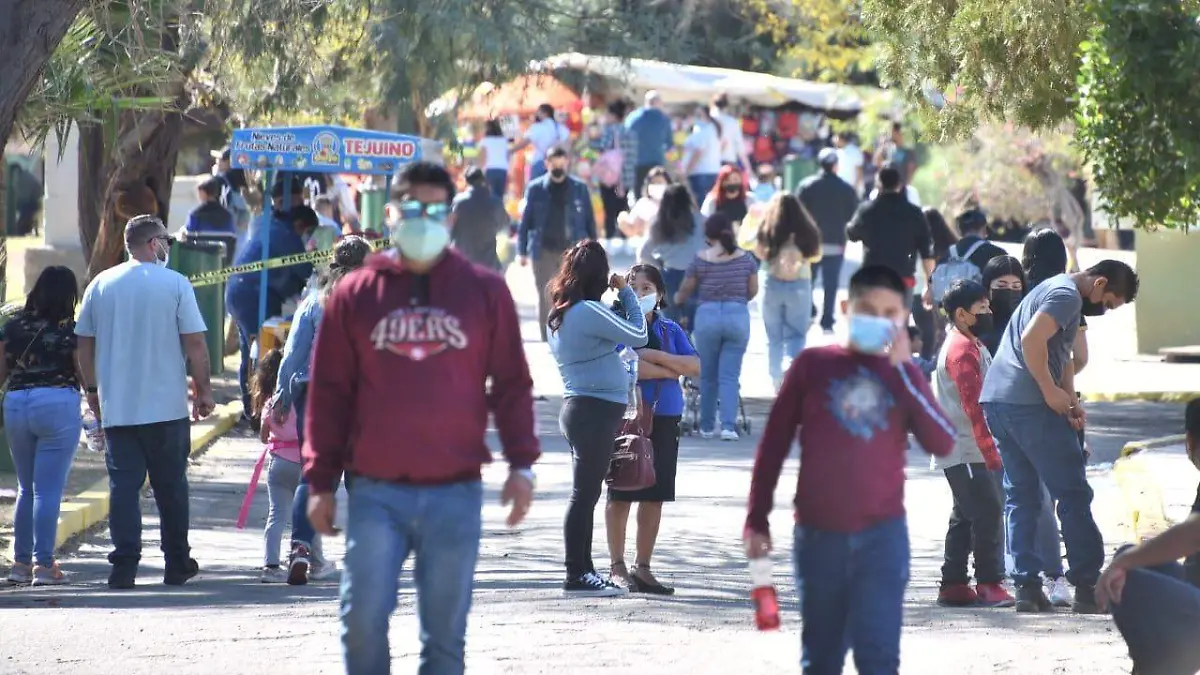 En 24 horas hay 1 mil 109 personas con Covid-19 en BC