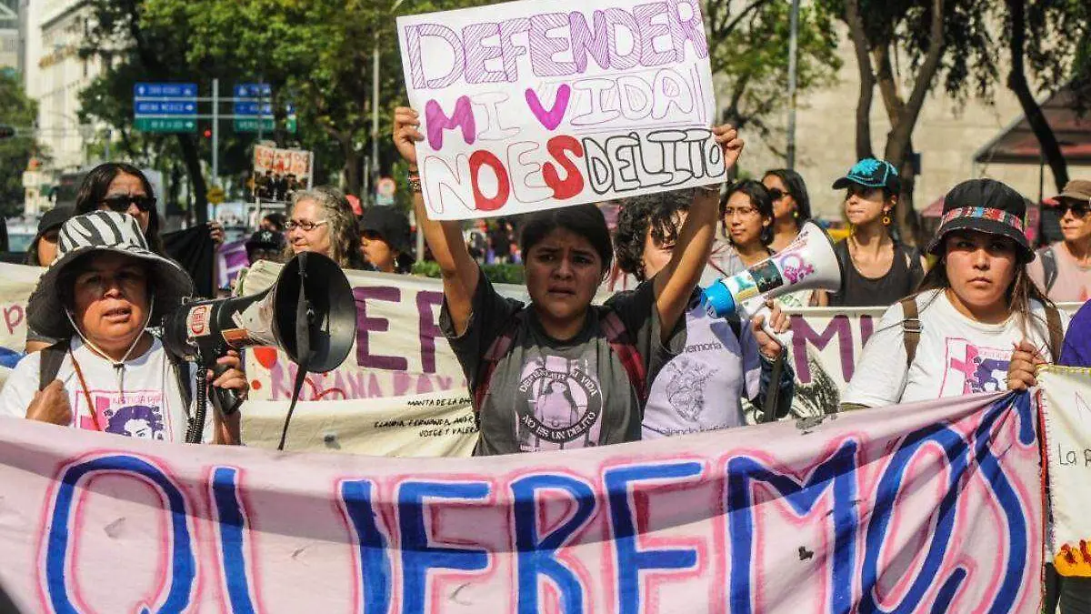 Fiscalía del Edomex desiste de proceder legalmente a Roxana Ruiz por matar a su violador