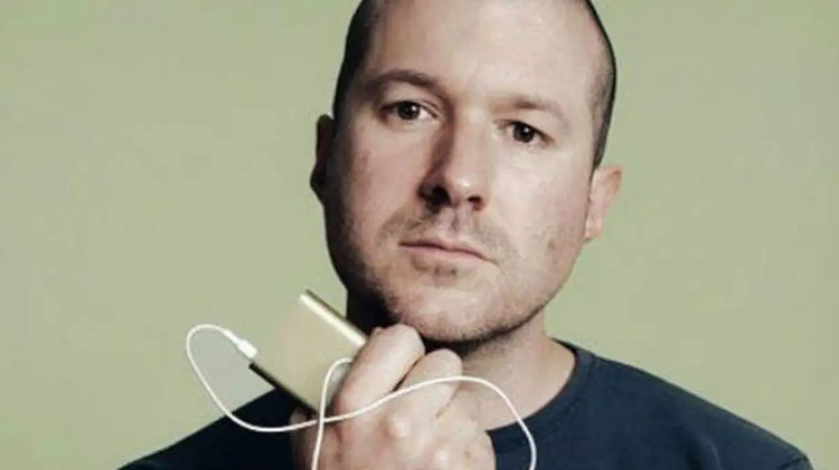 Jony-Ive