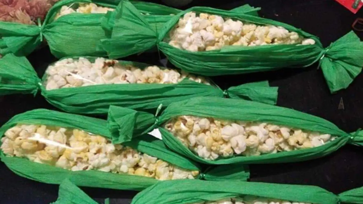 palomitas en forma de elote