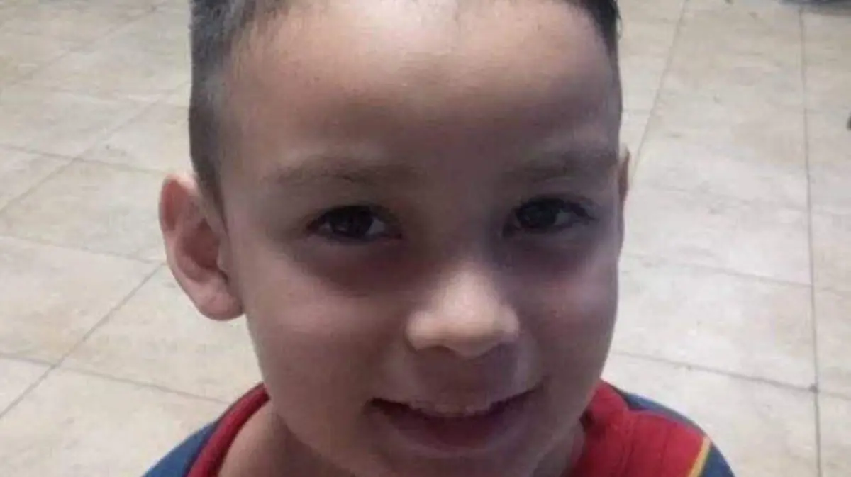 6dc186fc-4a0d-45ec-a096-841a56bbe738