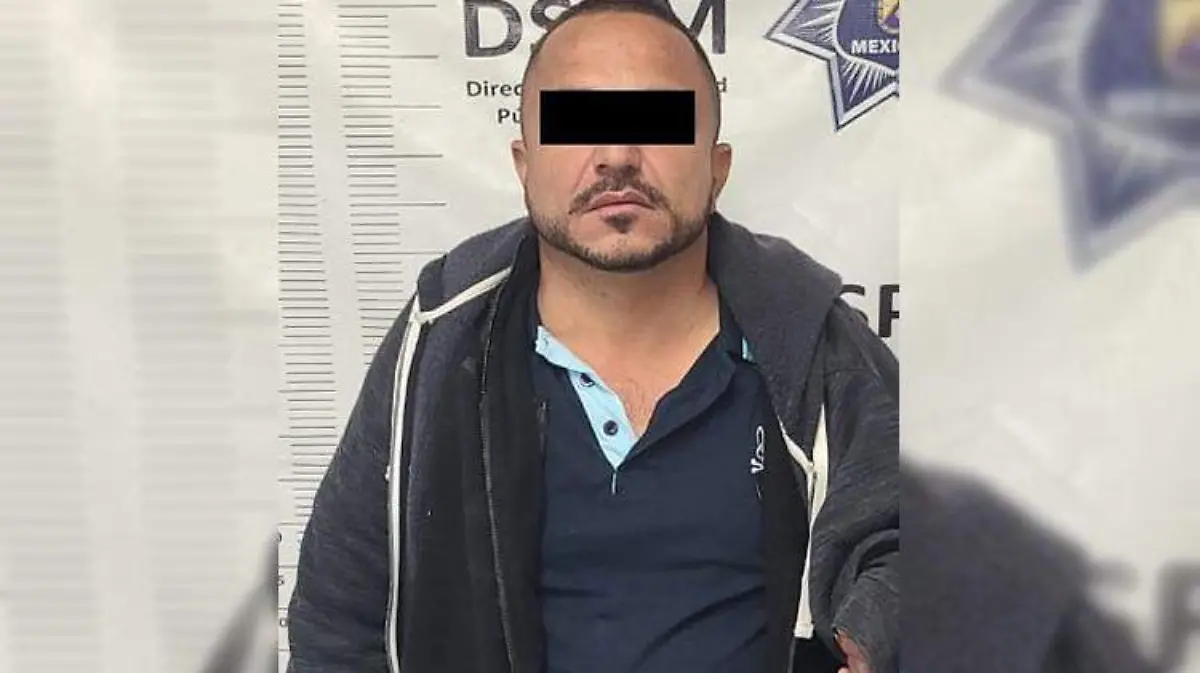 Trío roba violentamente farmacia