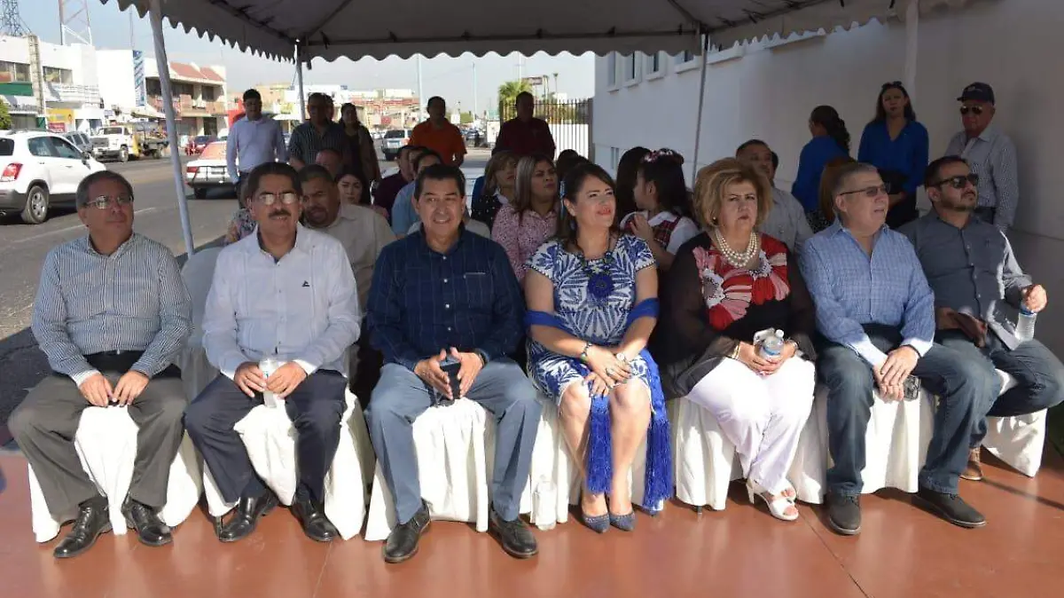 CANACO se pone mexicano