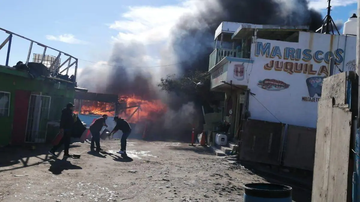 Cuatro restaurantes siniestrados en Playas de Rosarito