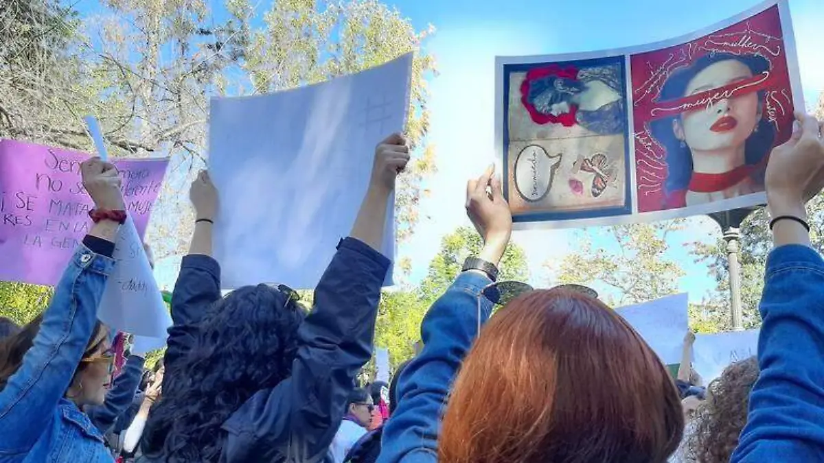 Mujeres, manifestación