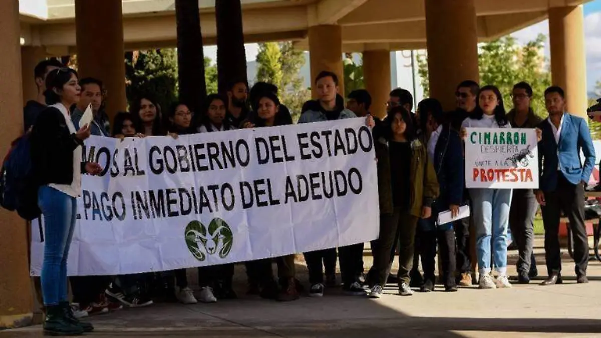 Manifestación UABC (1)