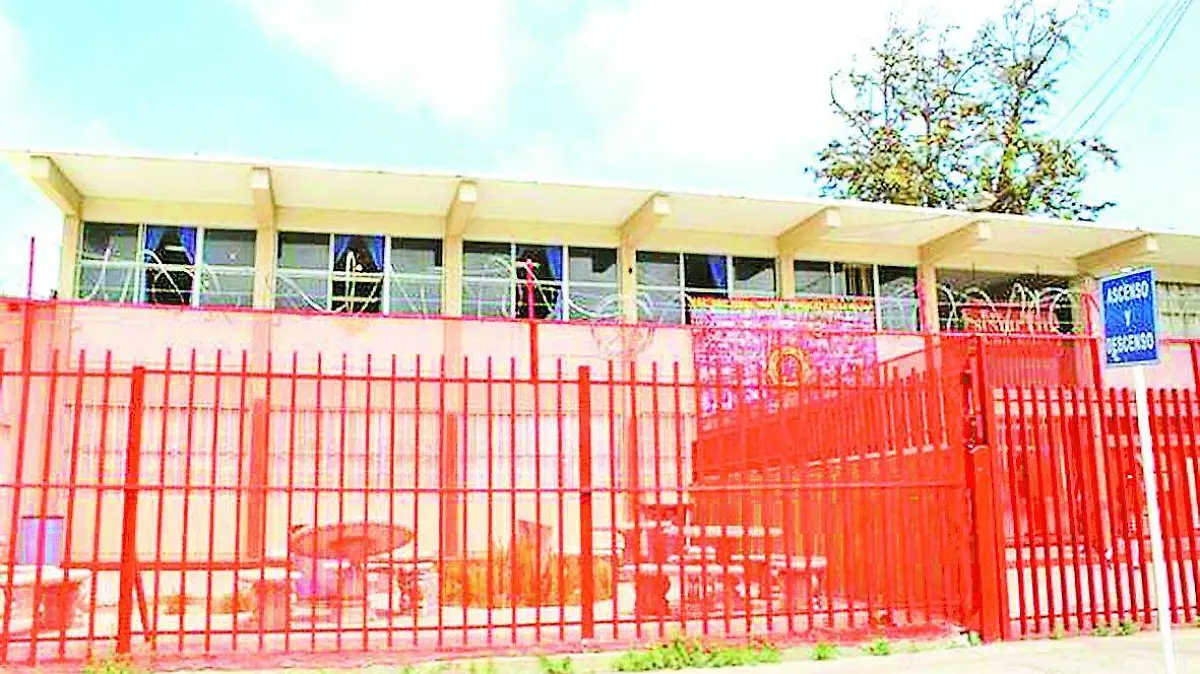 ESCUELAS