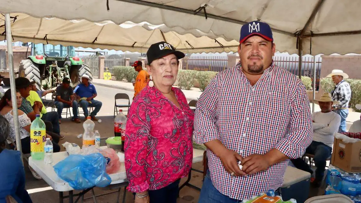 Ricardo Muñóz Silva y Cory López 