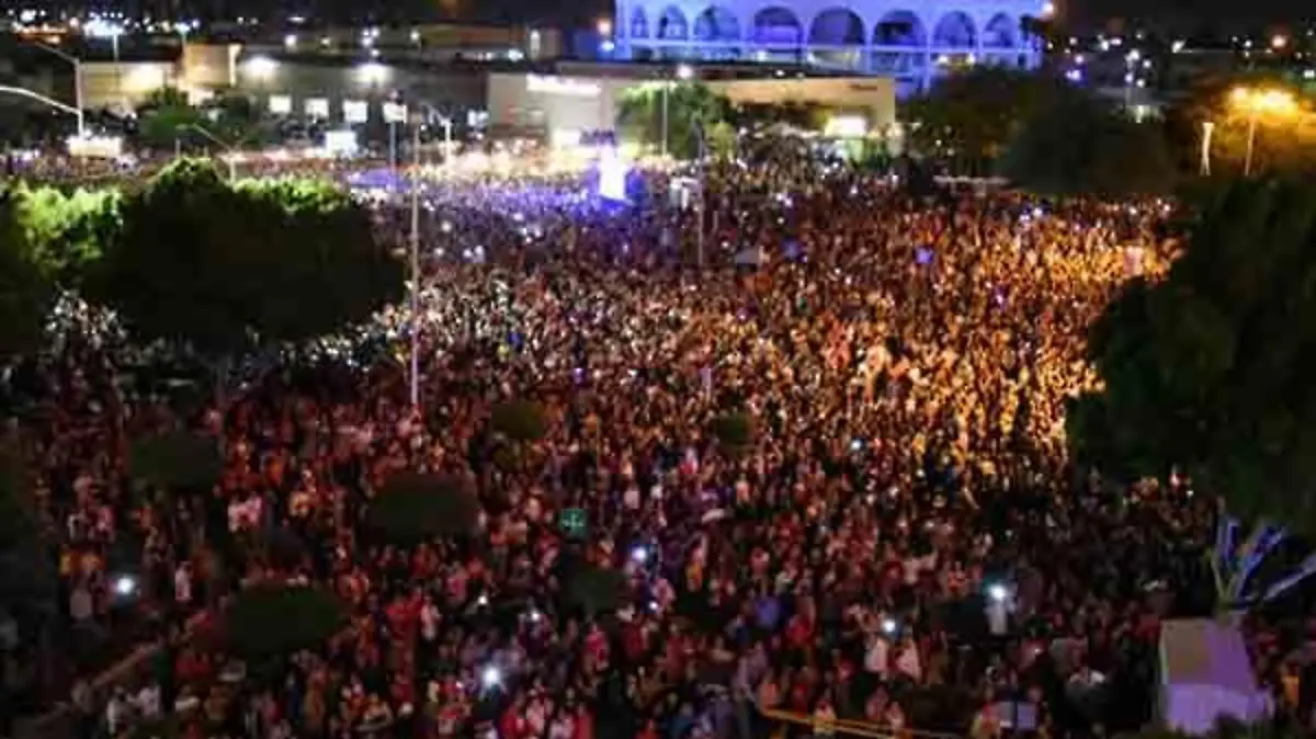 WhatsApp Image 2017-09-15 at 23.47