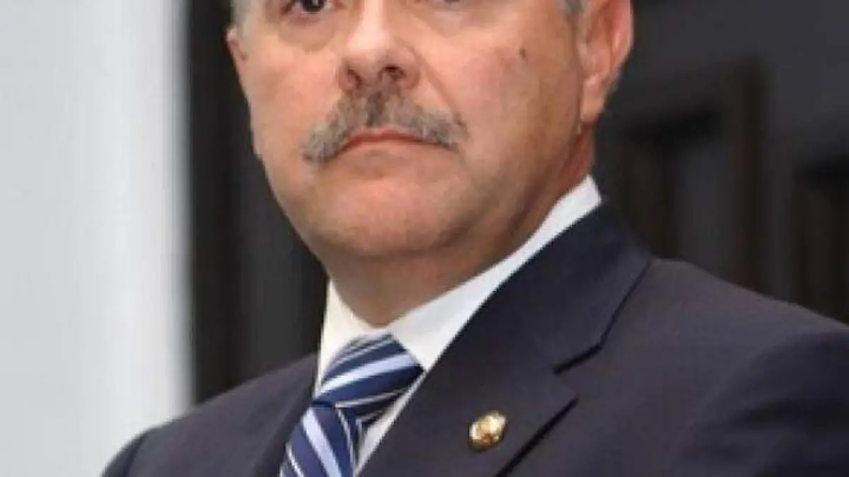 070670AlejandroGonzález