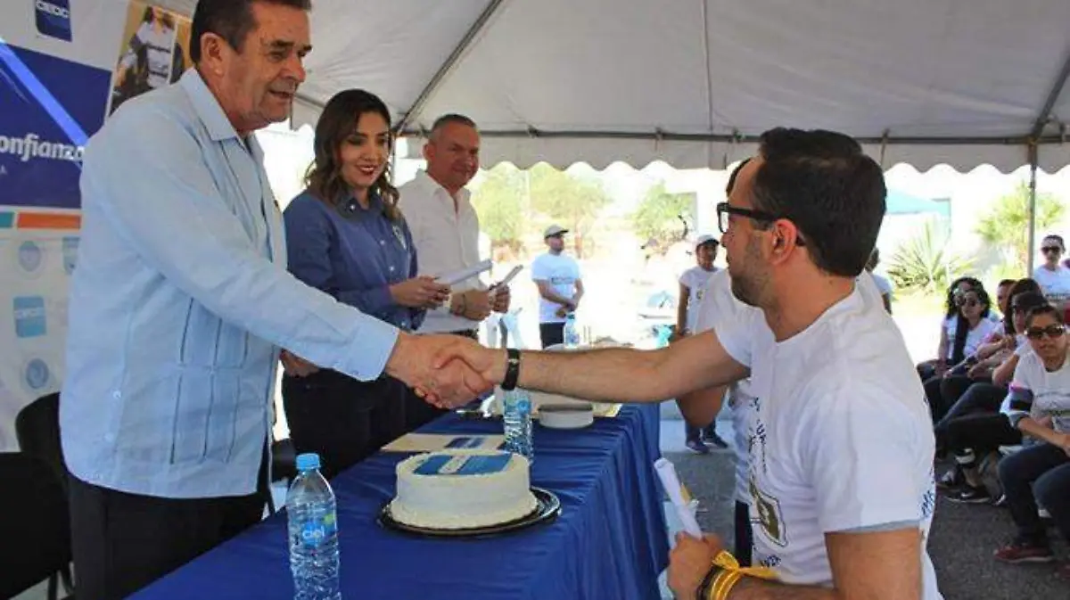 327411e0-e7d6-4bab-a7e1-7cb73b8185ae