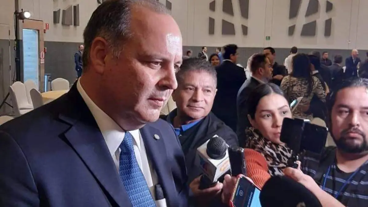 Gustavo de Hoyos Walther