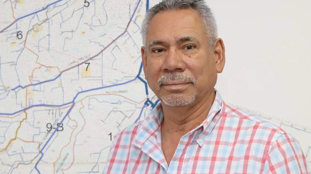 Julio Navarro Urbina, encargado del Distrito de Riego 014 de la Comisión Nacional del Agua