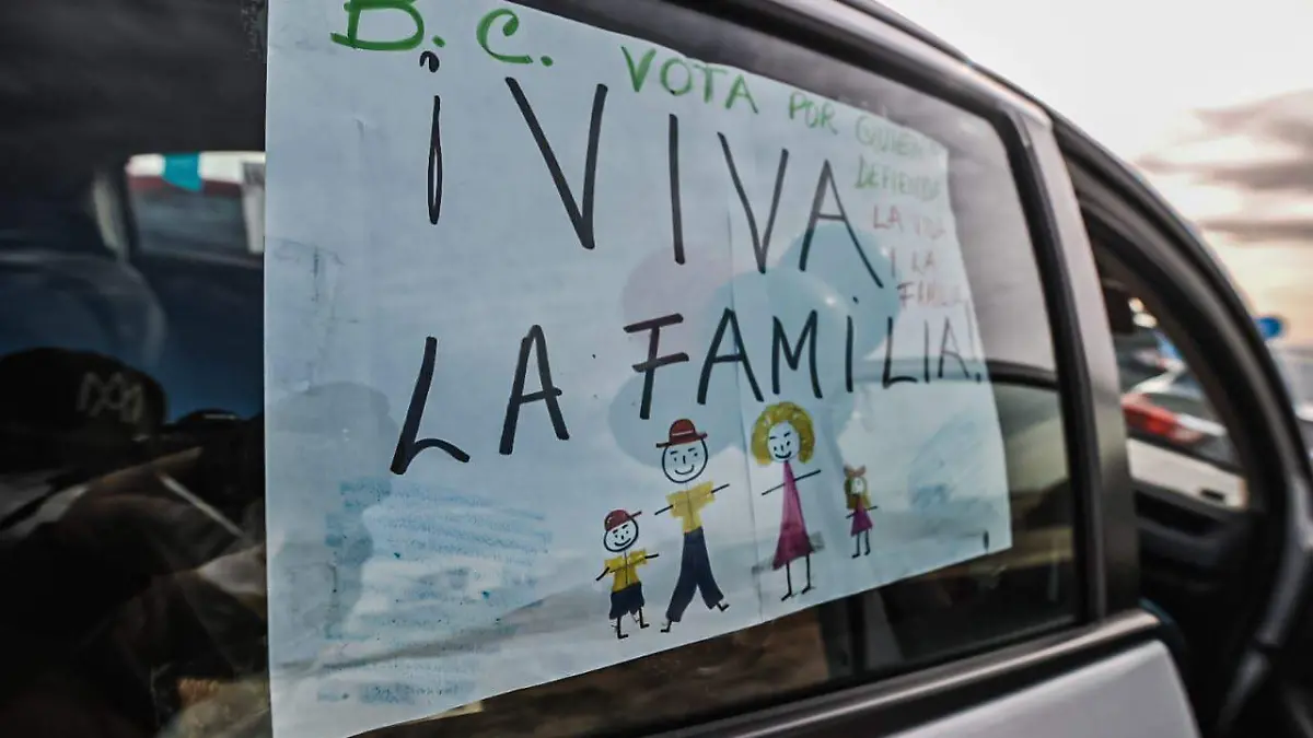 2bbb3a2a-eb01-4869-bf49-67e91a4996a5