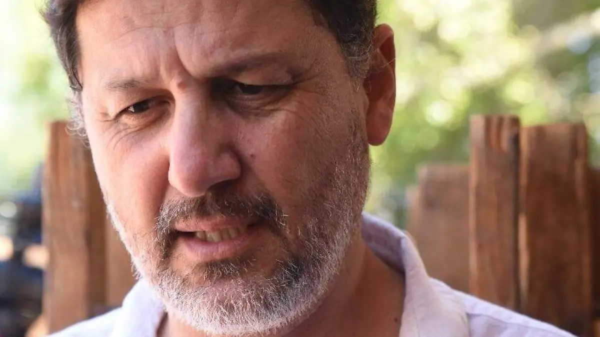 e524b119-ba11-40f9-a1fc-0b61c0d54bd7