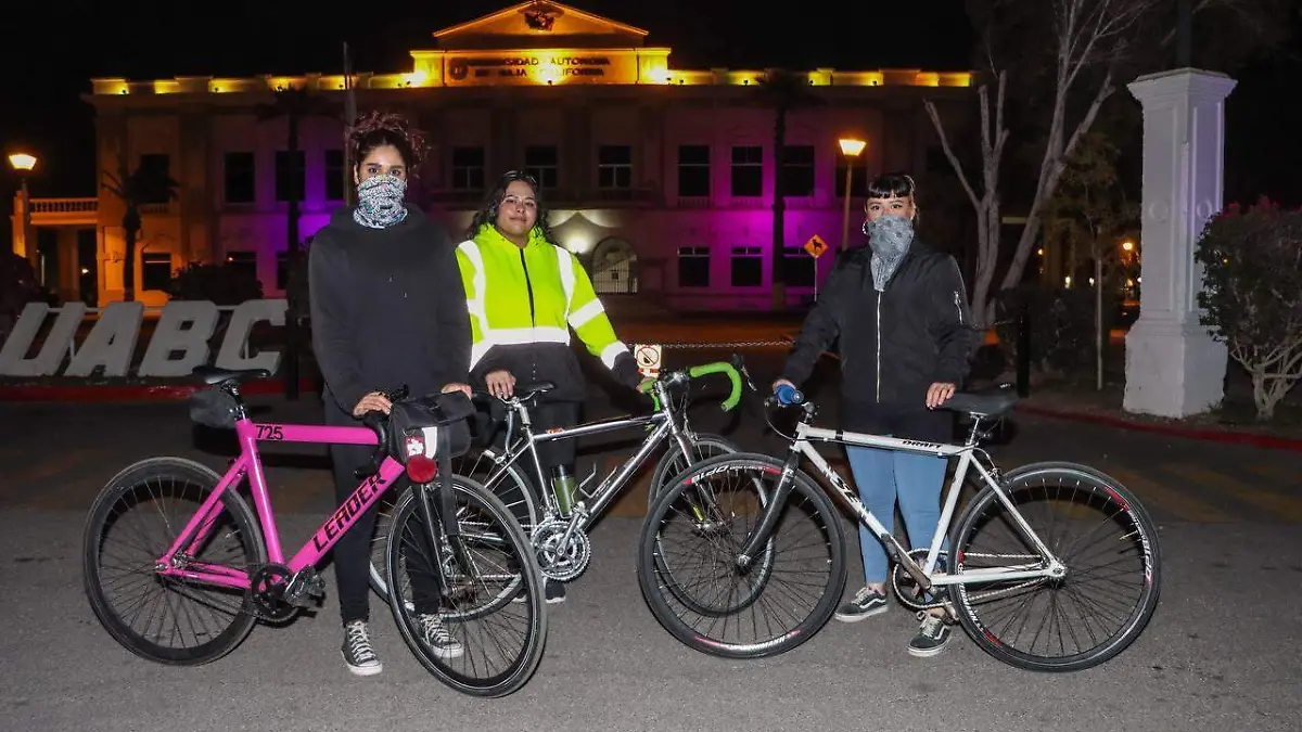 Calles de Mexicali son un peligro para ciclistas