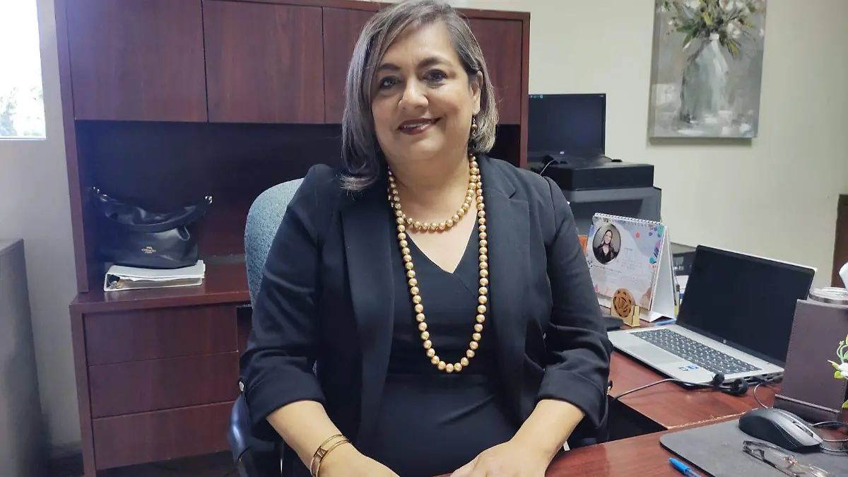 Elizabeth Márquez Saavedra, titular del Registro Civil del estado