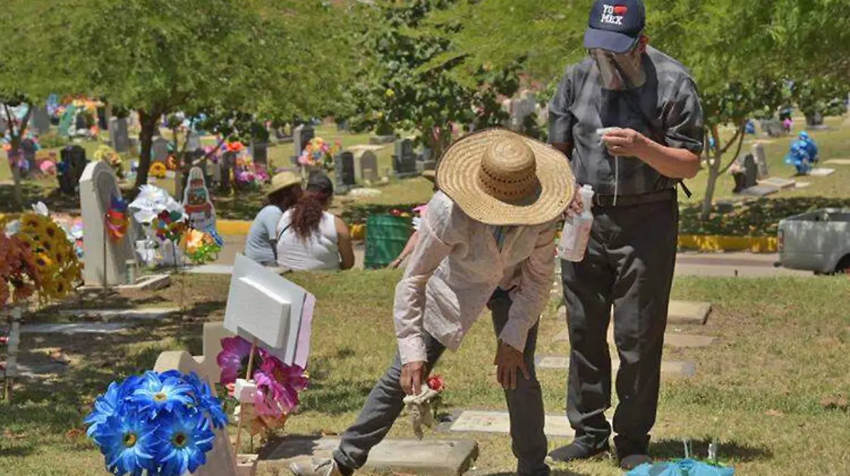 Cementerio Día de las Madres 2