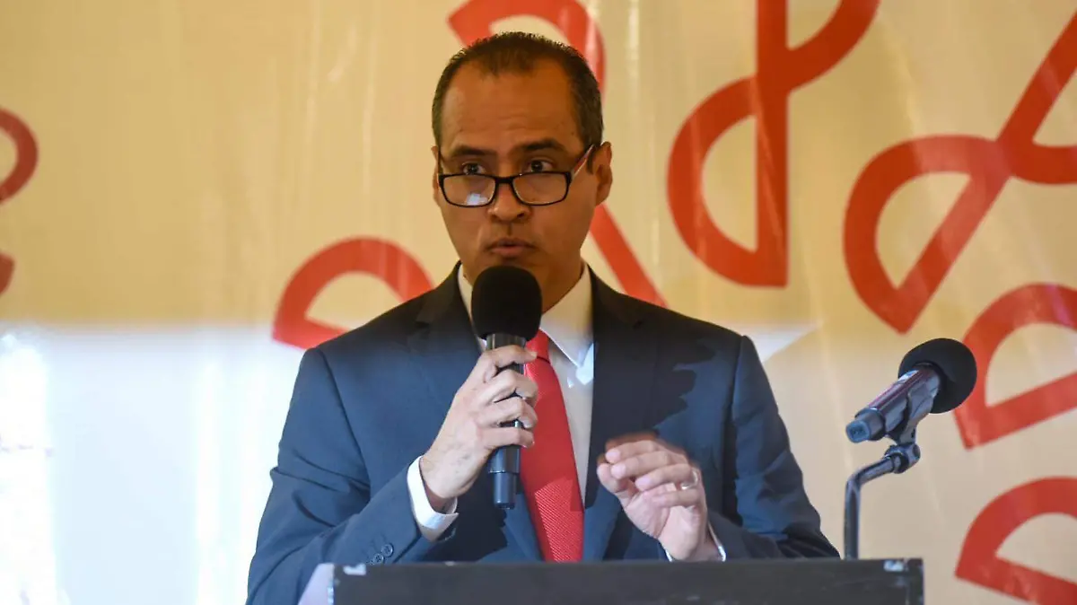 Marco César Bojórquez Ballardo, toma protesta como presidente de Colegio de contadores