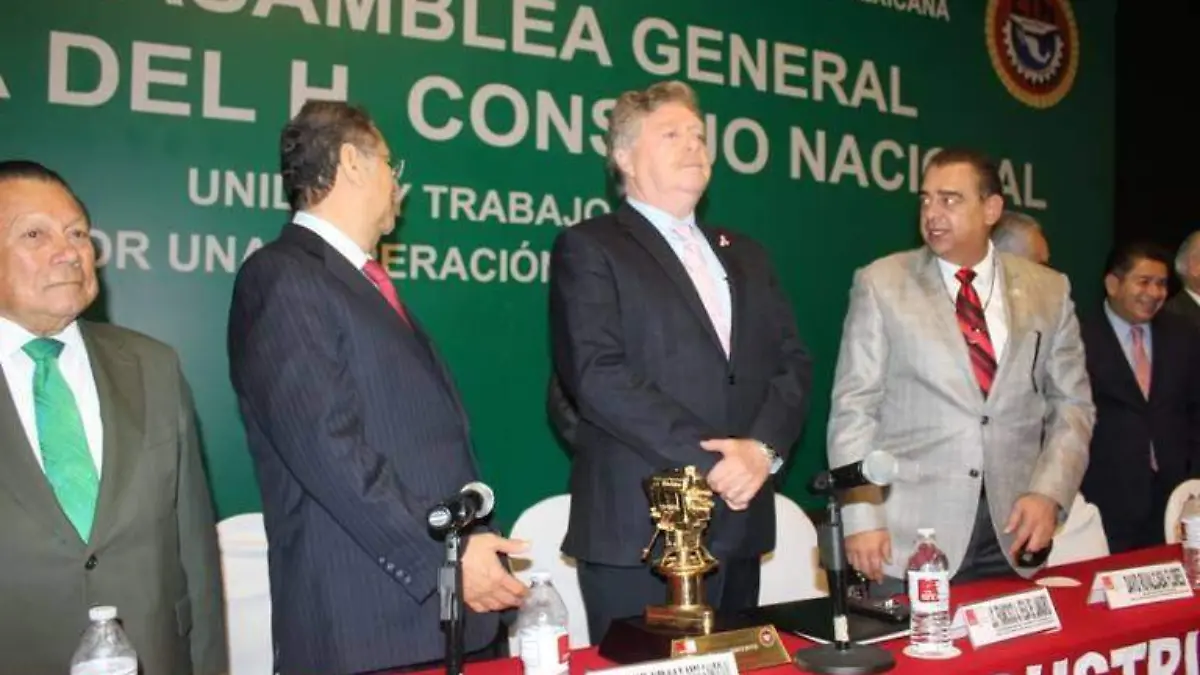 Kiko Vega Asamblea General del SITATYR