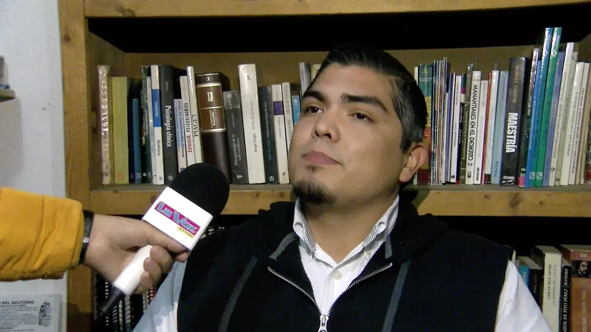 Psicólogo Derek Quiñones