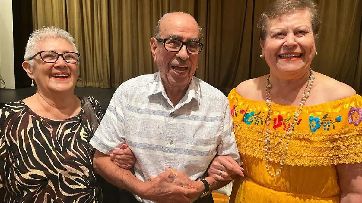 Recuerdan a la Escuela Cuauhtémoc