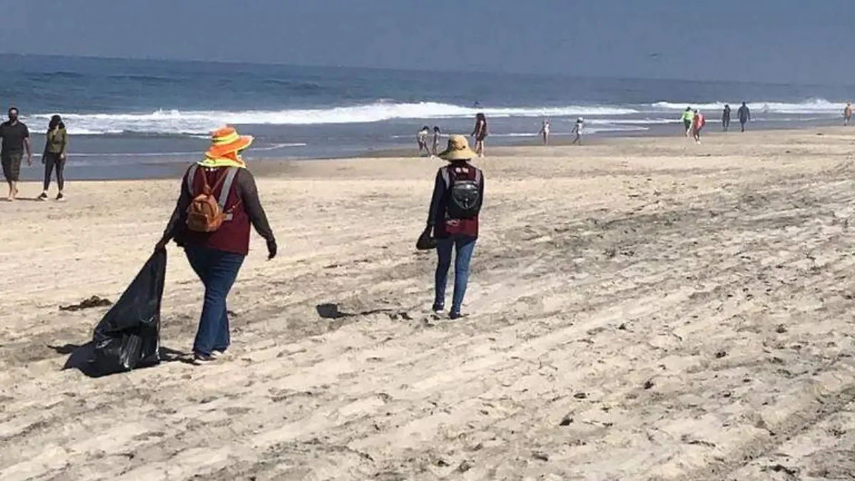 Playas de Rosarito, limpieza