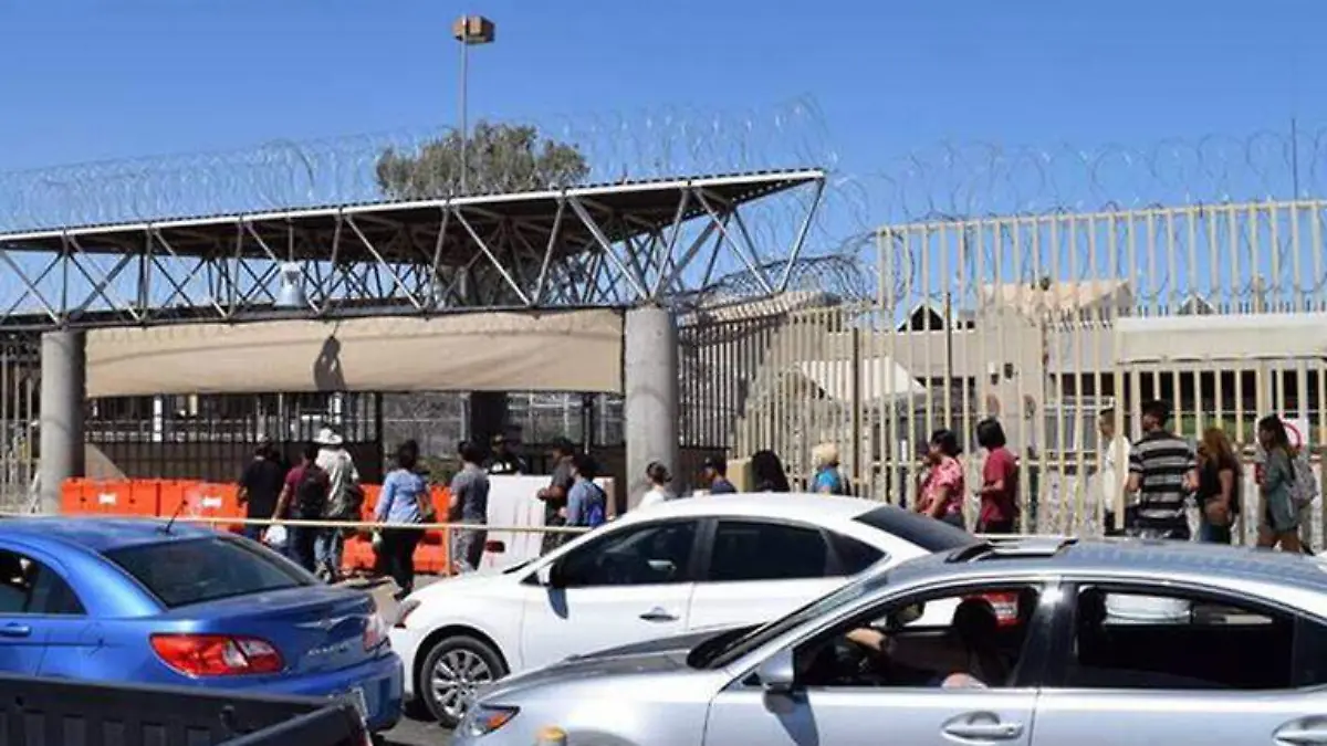 Bebé nace en la entrada a eu