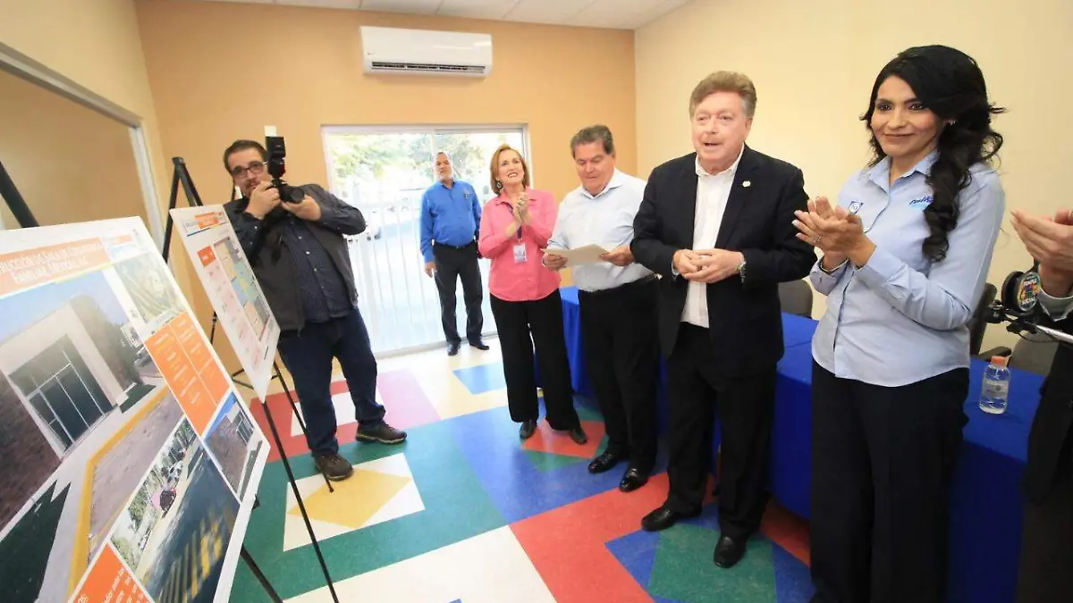 aff7b3f2-a6a5-4a5a-992c-56cf64b06dd8