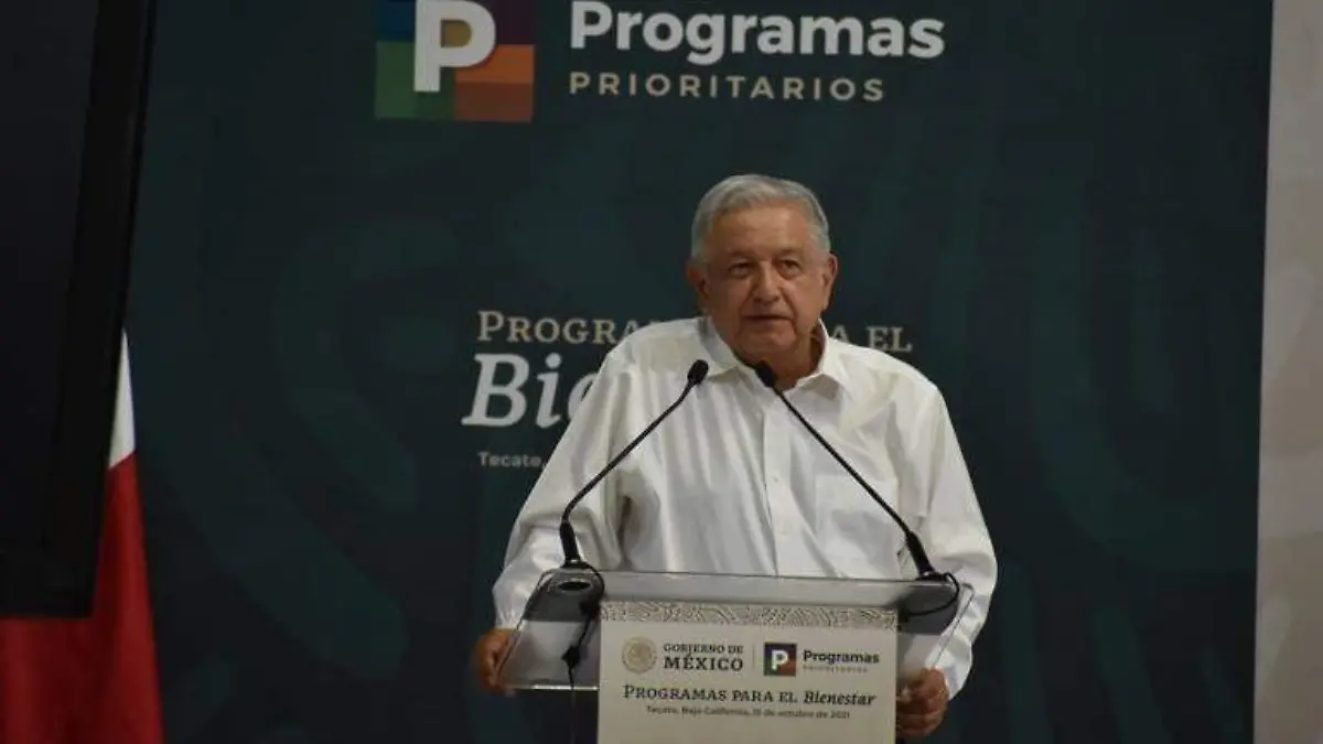 Presidente-en-Tecate-en-su-discurso