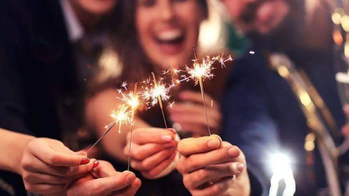4-ideas-para-pasar-anio-nuevo-2019-1066x546.jpg_793492074