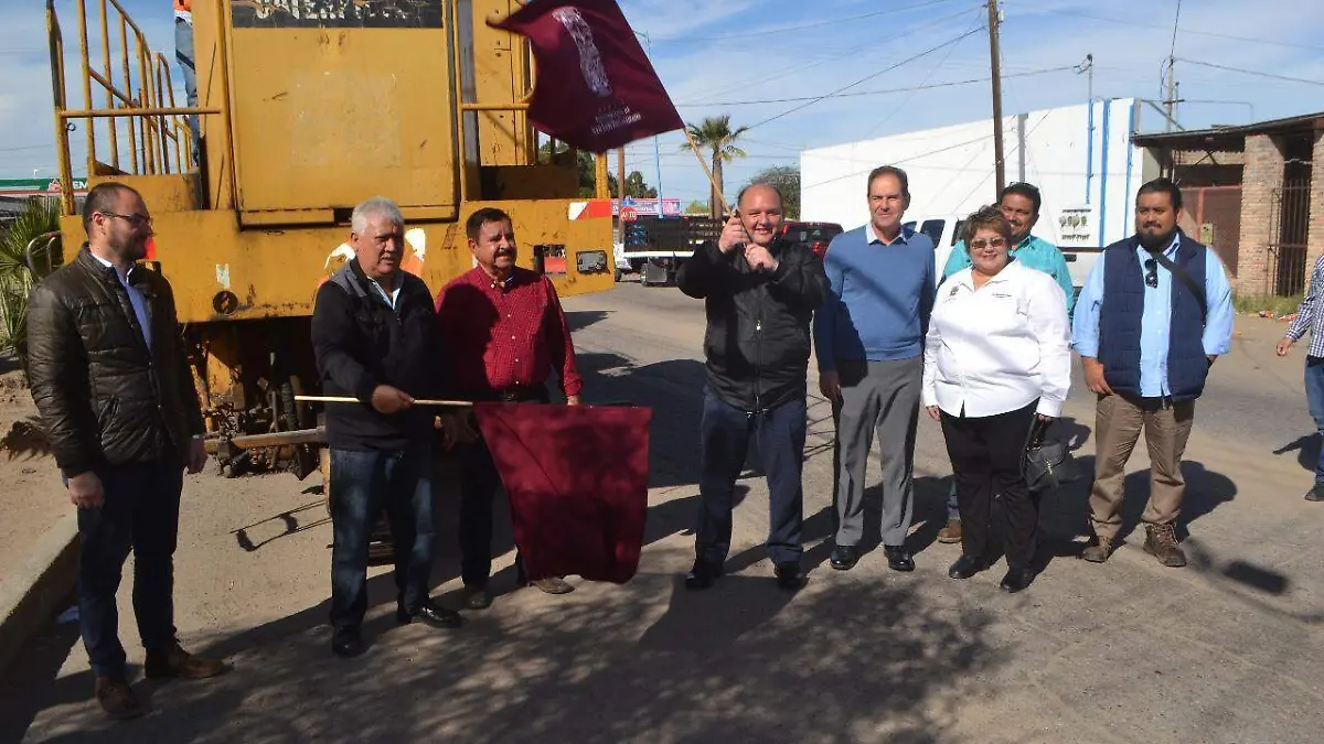 Sin pavimento 70% de calles en SLRC