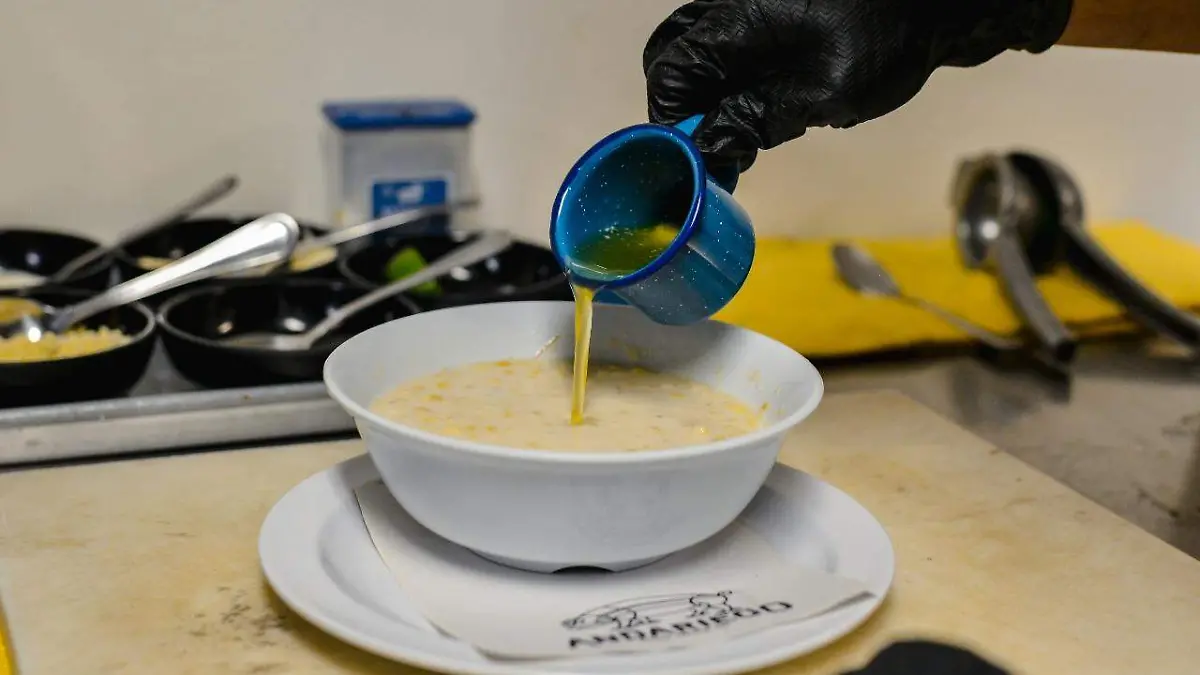 coctel de elote tuetano