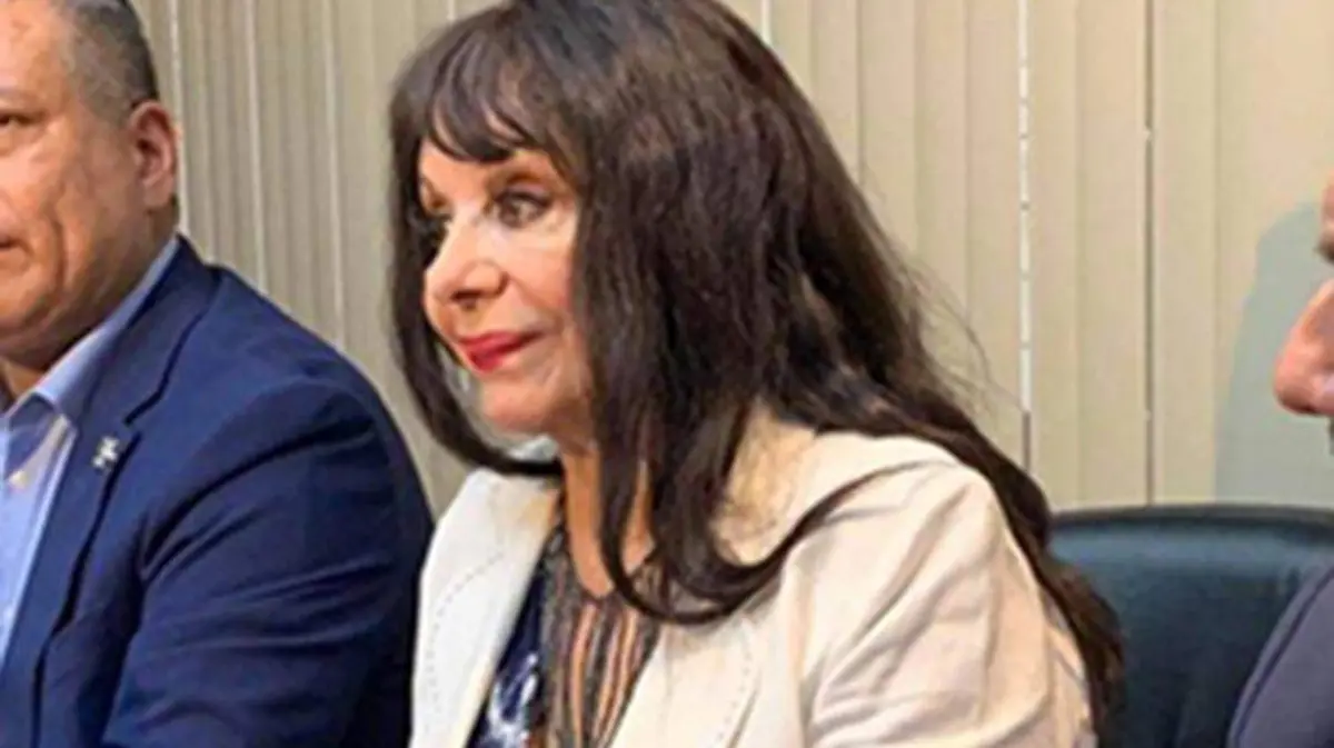 db89d35d-f2ec-4174-bc6a-4d01cc051de7