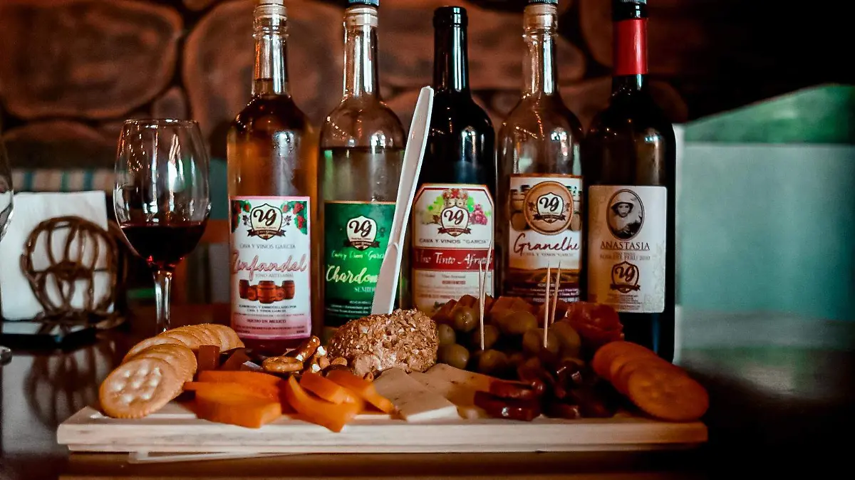 Tabla de quesos - Vinos - Ruta del vino 