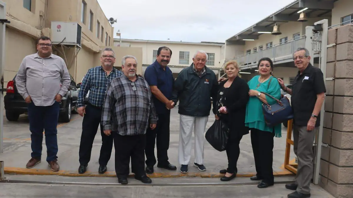 Le dan el último adiós a “Cacho” 