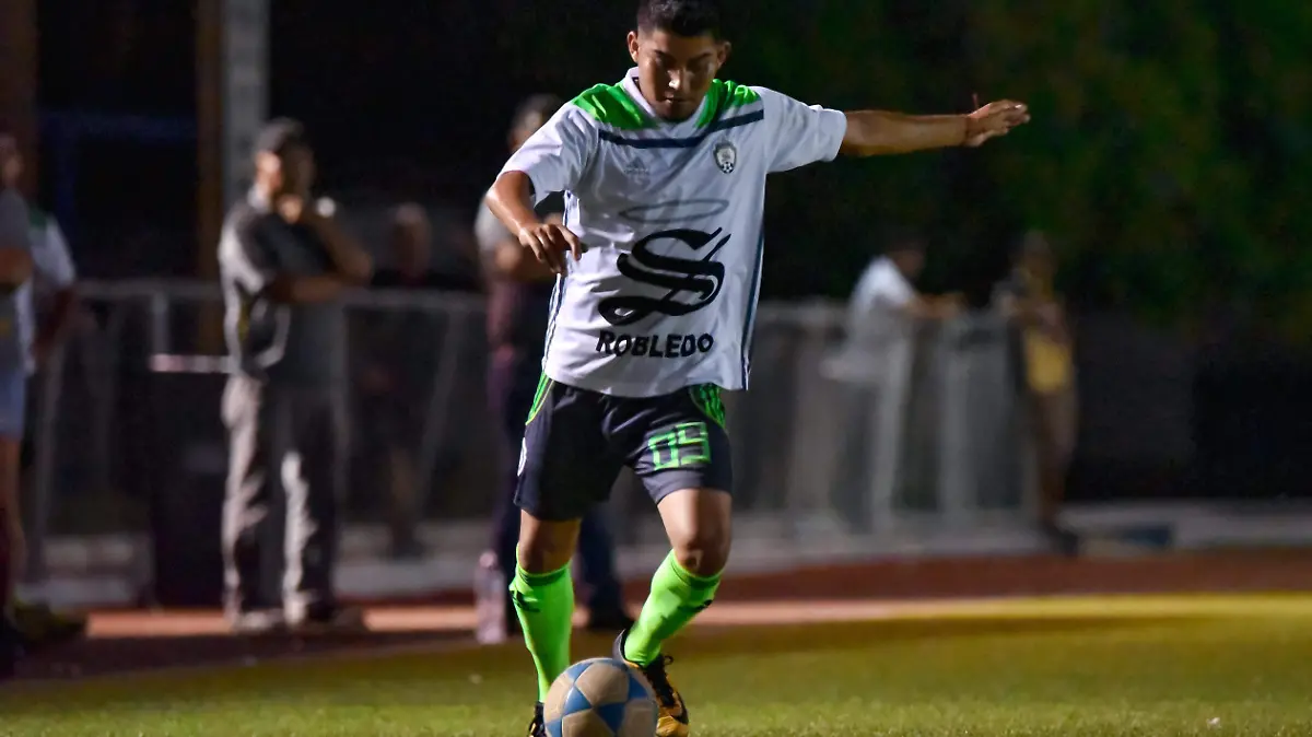 Santos Robledo impone goliza a Virreyes