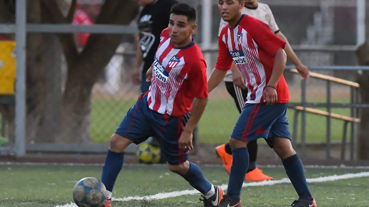 JARDINES DEL LAGO VS DELTA BARRIO 15 CAT. MAYOR-0421